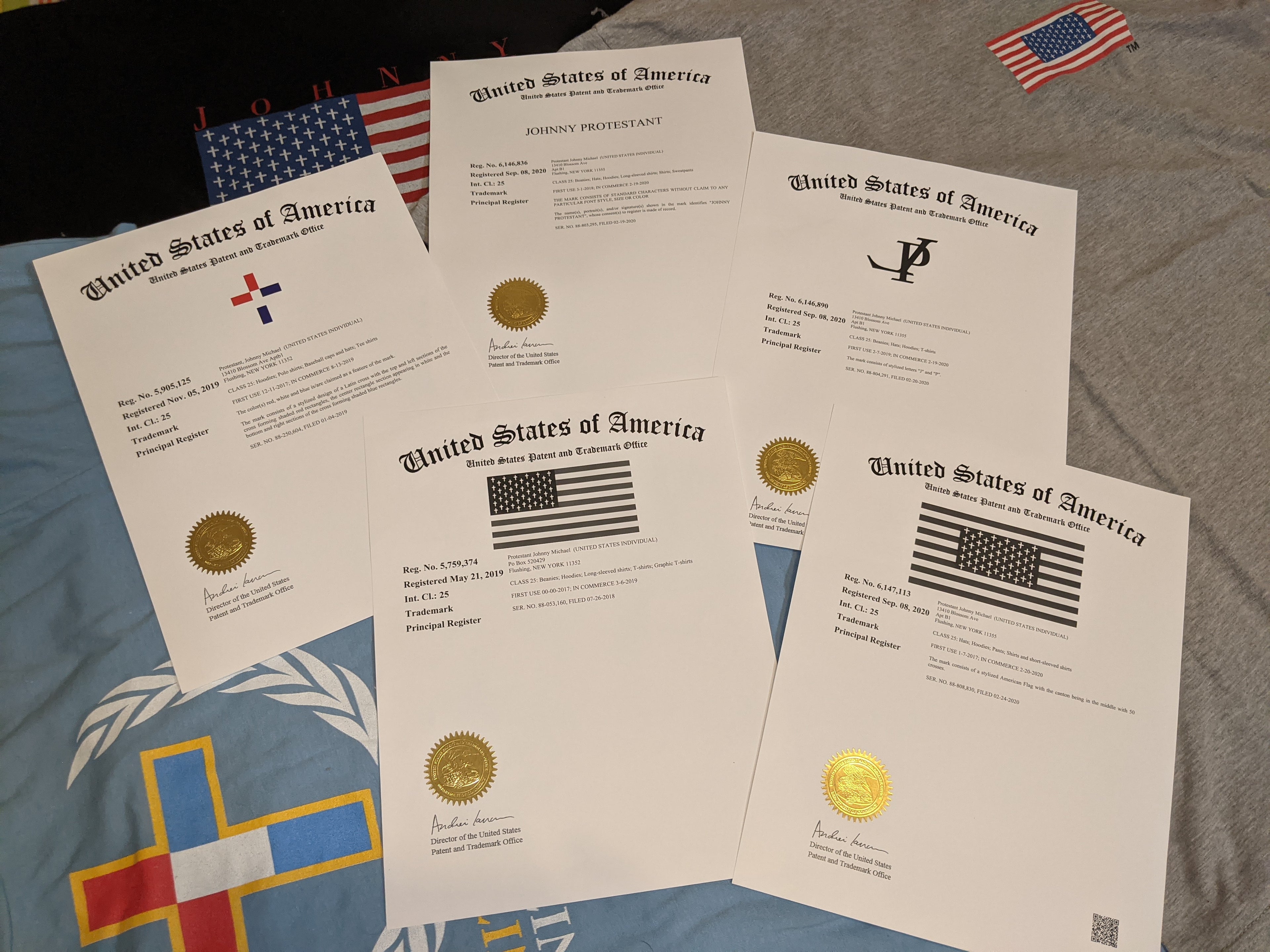 Crosses and stripes trademarked American flag with crosses red white blue cross Johnny protestant flag 
